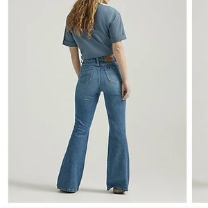 NWT Lee flare jeans